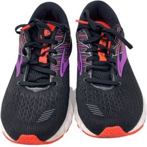 Brooks Adrenaline 19 size 10 Women’s